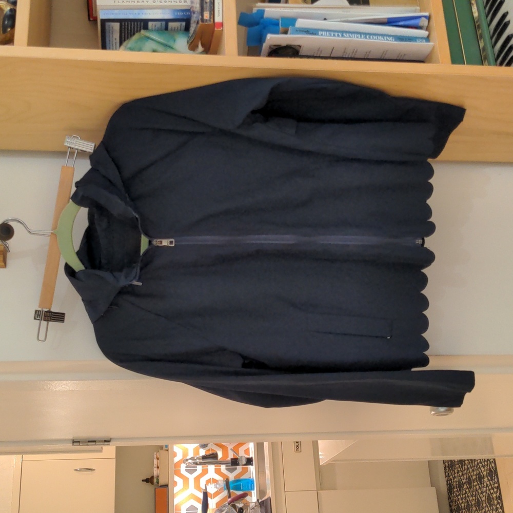 Banana Republic WATER-RESISTANT SCALLOP-HEM JACKET WITH PACKABLE HOOD